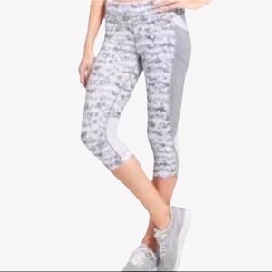 Athleta Run Dapple Be Free Crop Legging Gray White Size Small Activewear